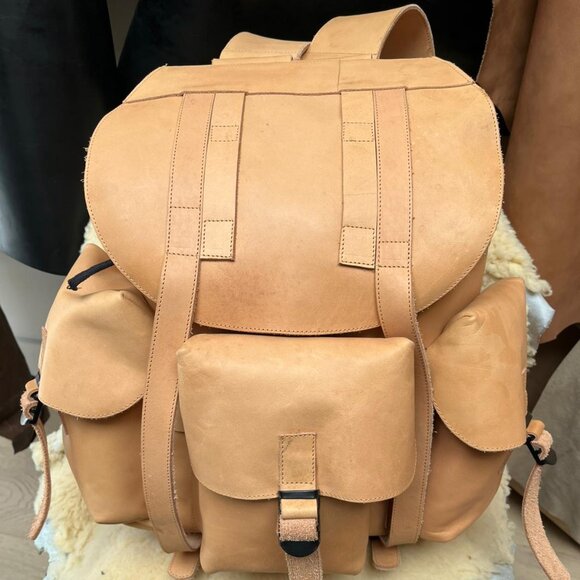 Large leather backpack, handmade, 100% leather. main image 5